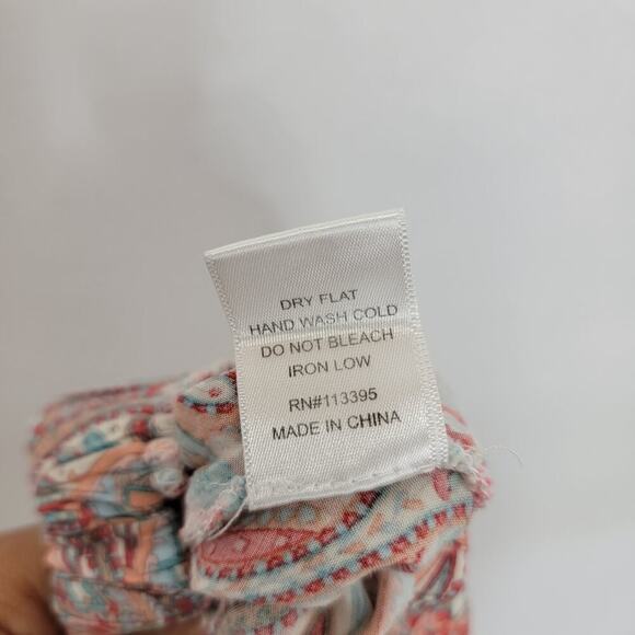 Altars state paisley design with triangle fringe - Picture 14 of 16